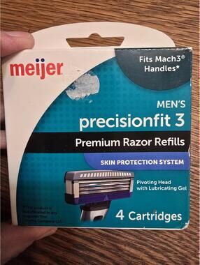 Meijer Men's PrecisionFit 3 Premium Razor Refills - 4 Cartridges
